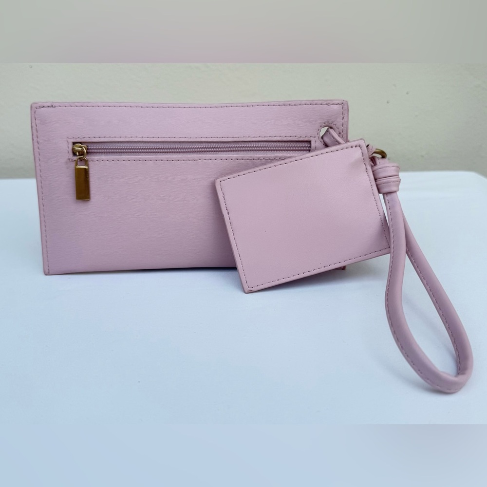 ๐ Stylish Pink Wristlet Wallet Set โ 2 Pieces! ๐ - Picture 5 of 16